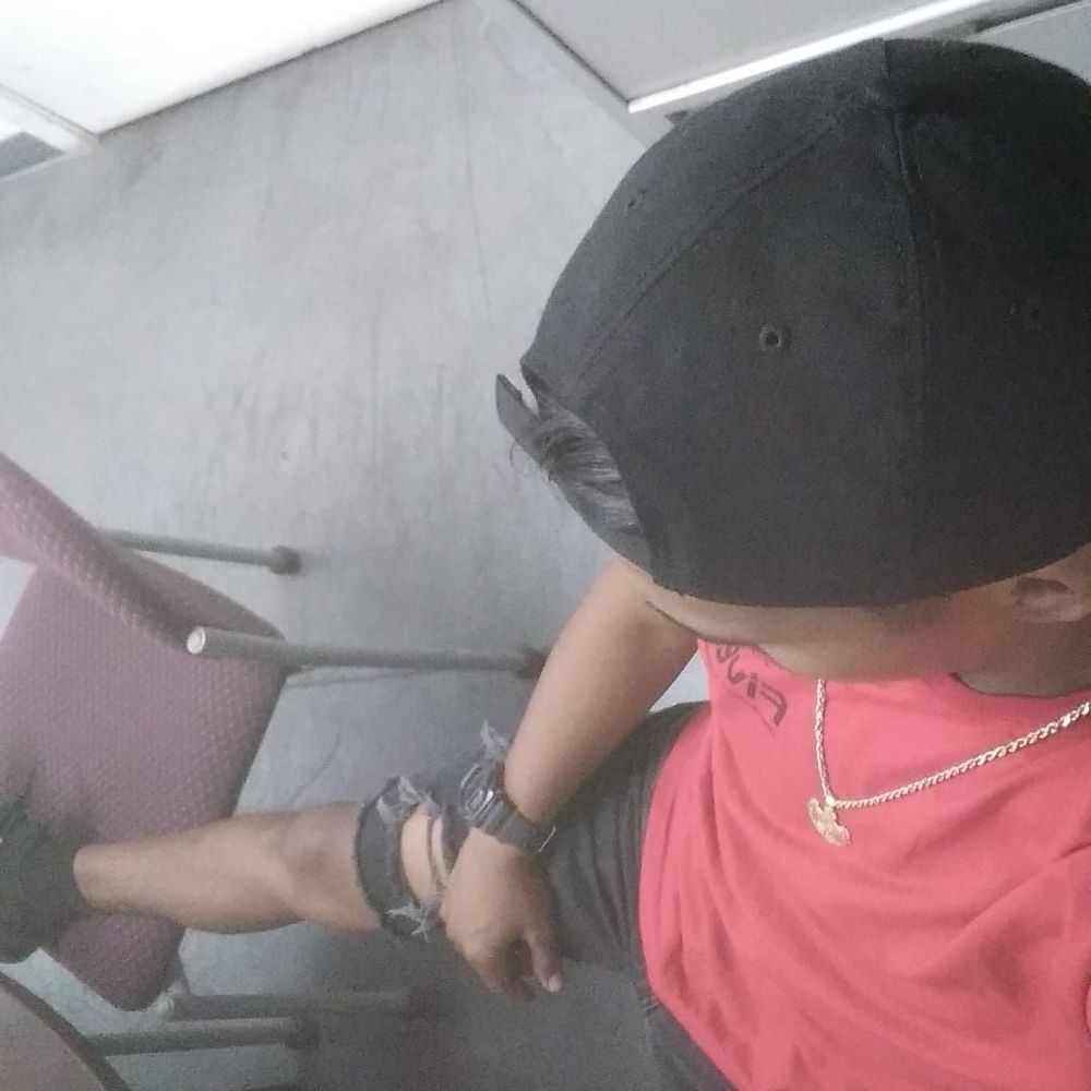 Meet your Posher, Sage